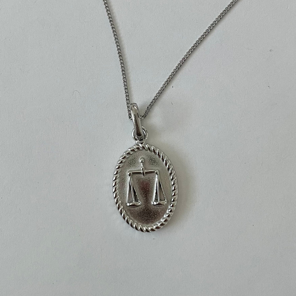 Zodiac Necklace – Silver | Personalized Star Sign Jewelry